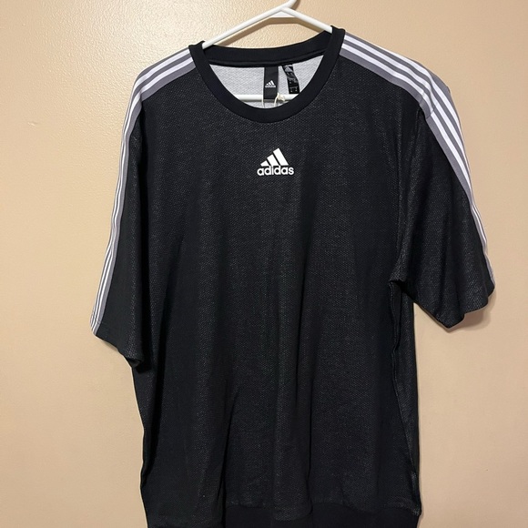 adidas Other - 𝅺Brand new Adidas’s shirt